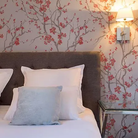Maison De L'abbaye Hotel 3*