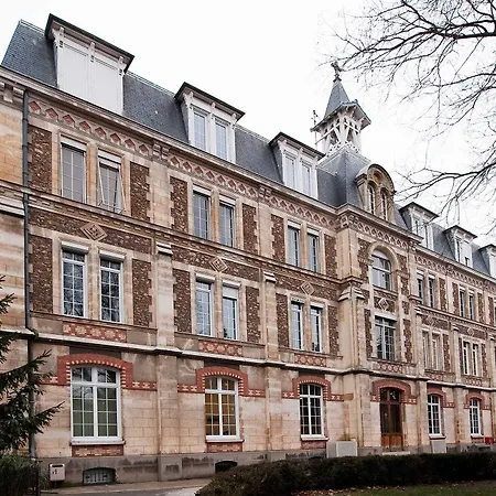 Maison De L'abbaye 3* Antony